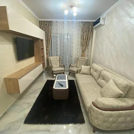 Elira Residence דירה *